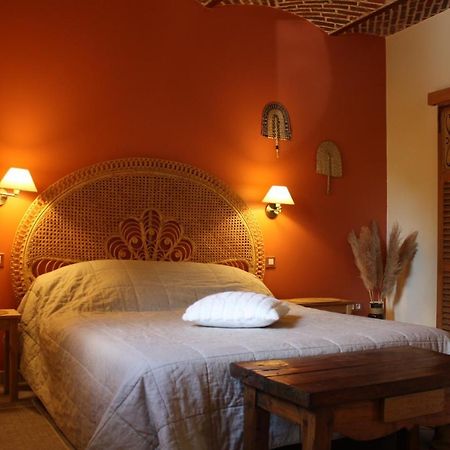 Bed and Breakfast L'Atterrissage Santes Esterno foto