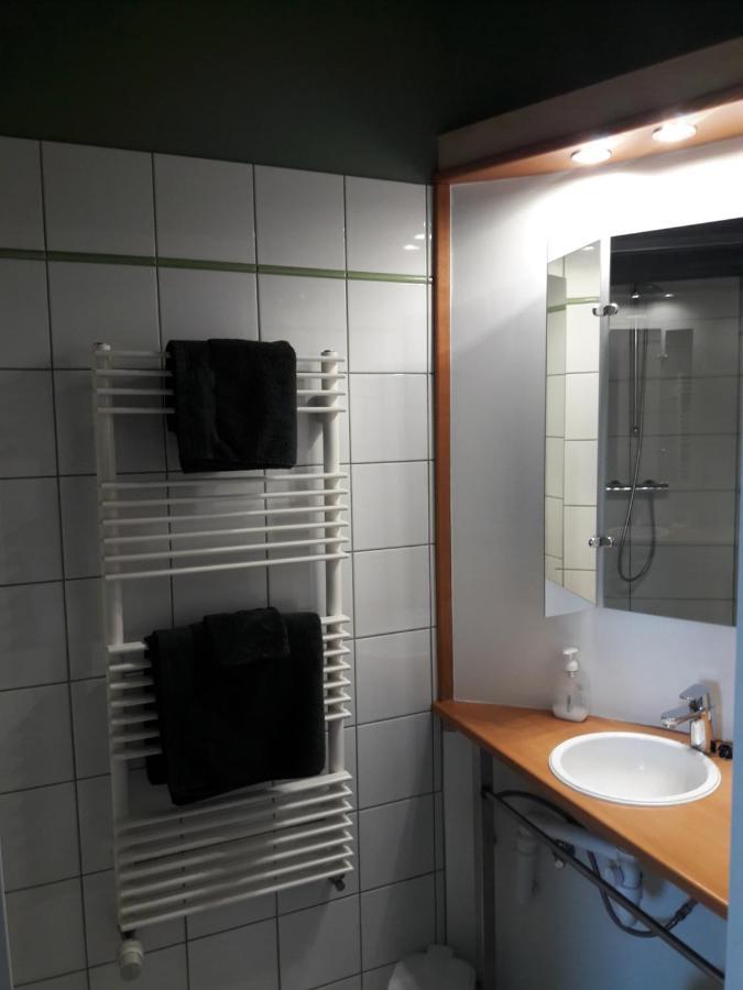 Bed and Breakfast L'Atterrissage Santes Esterno foto
