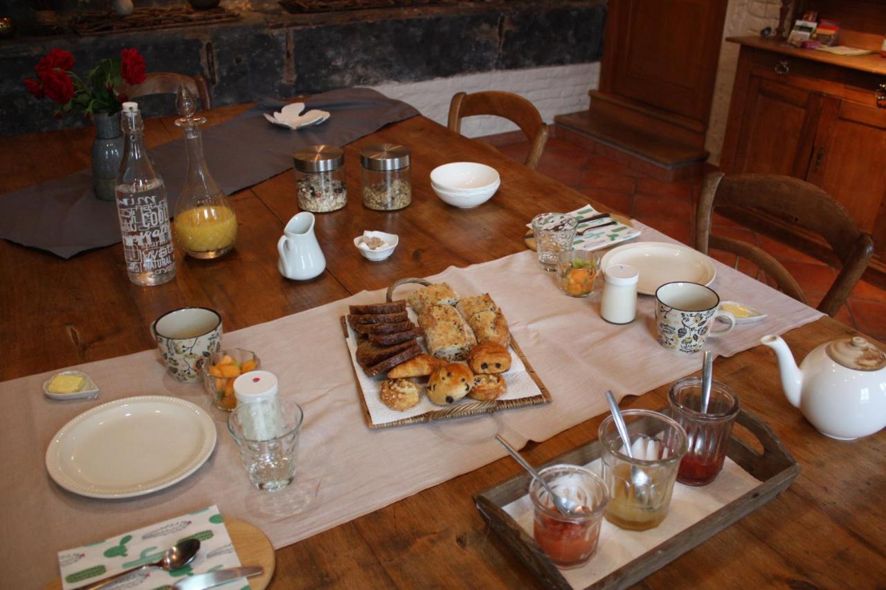 Bed and Breakfast L'Atterrissage Santes Esterno foto